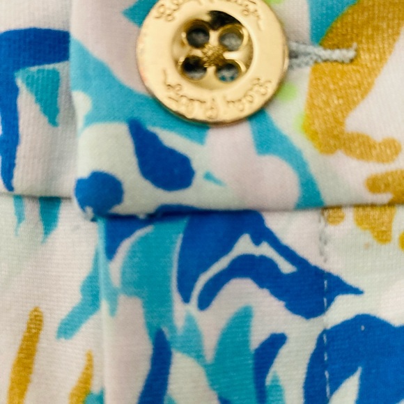 Lilly Pulitzer Stretch Knit Callahan Shorts - Picture 8 of 10
